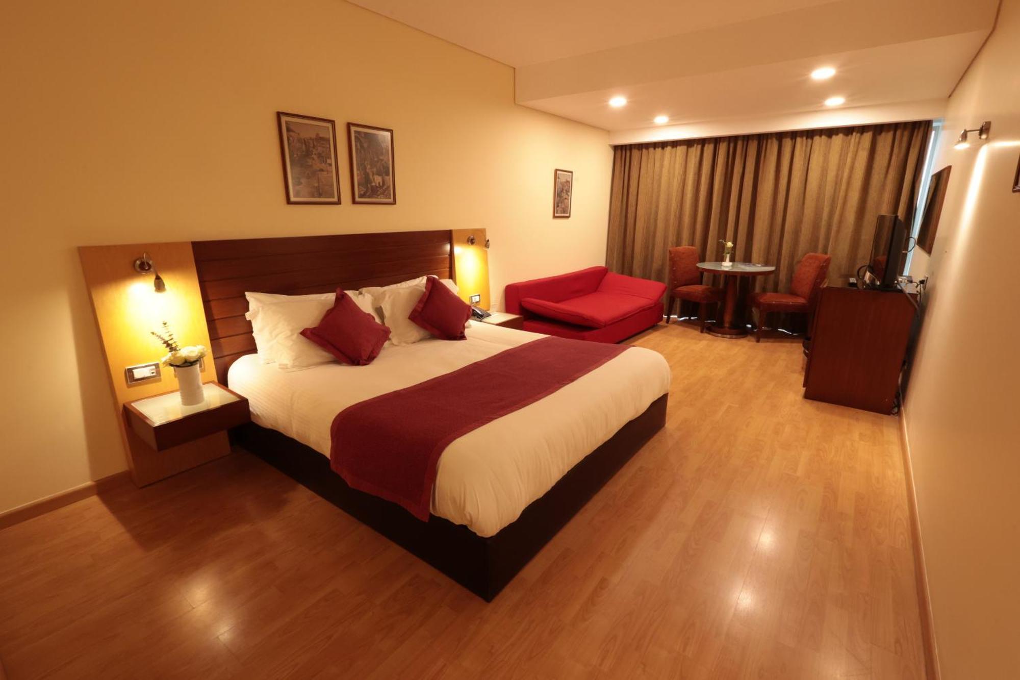 Monteverde Hotel Beit Mery Eksteriør billede