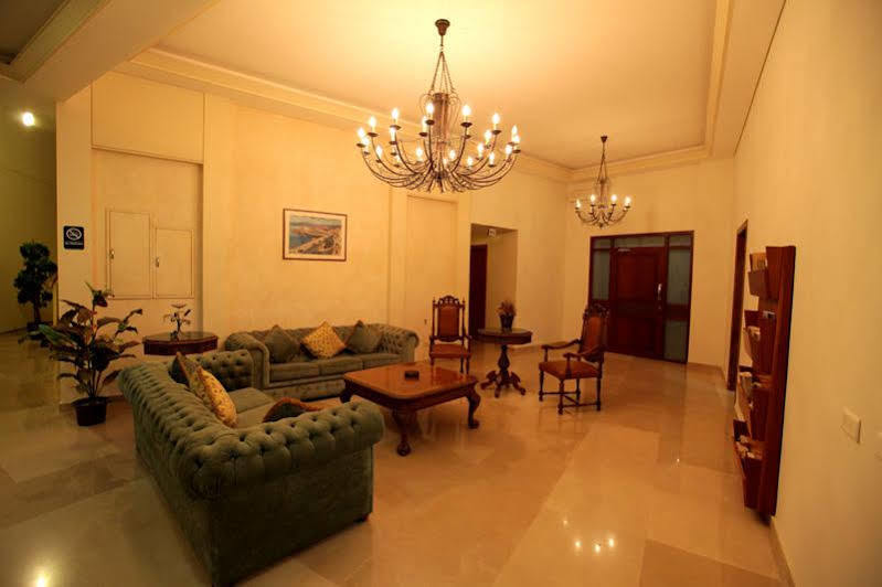 Monteverde Hotel Beit Mery Eksteriør billede